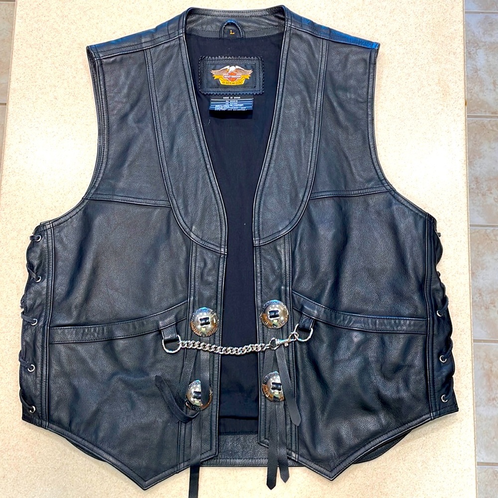 Men’s Harley Davidson Leather Vest!